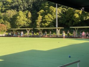 Warburton Bowls Club support CFA brigades amid fires
